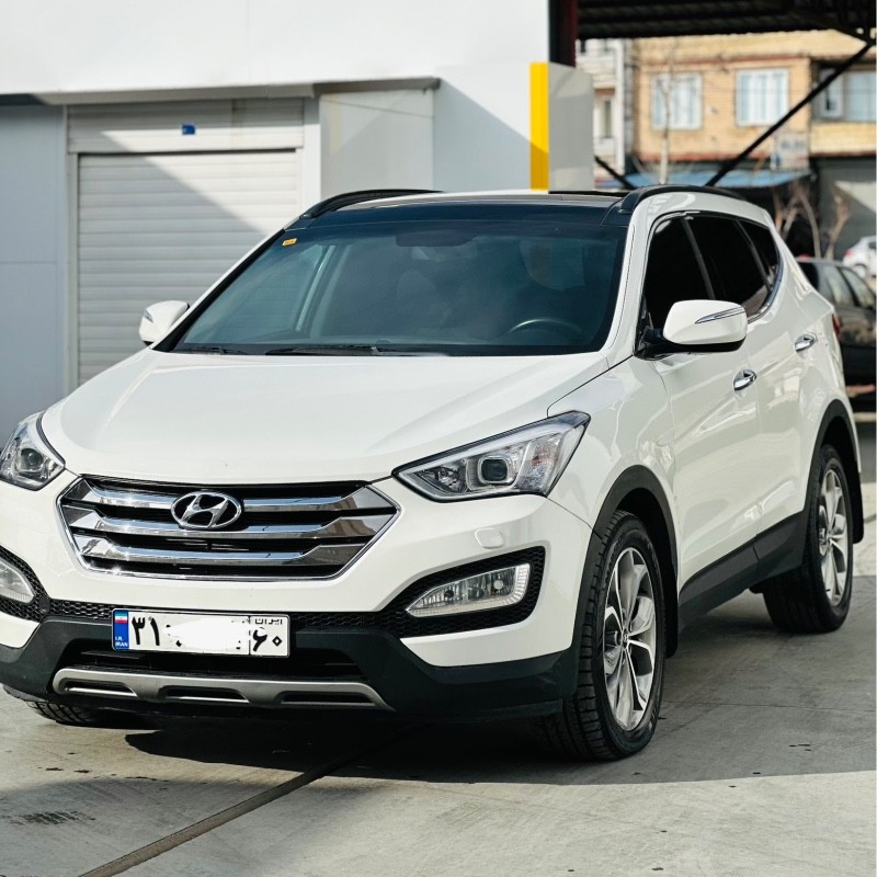 هیوندای مدل سانتافه 4 سیلندر دو دیفرانسیل سال 2014  کارکرده