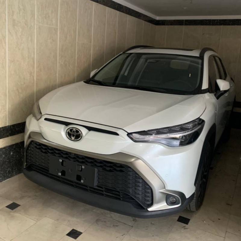 تویوتا مدل فرانت لندر هیبرید 2.0 لیتر سال 2024  کارکرده