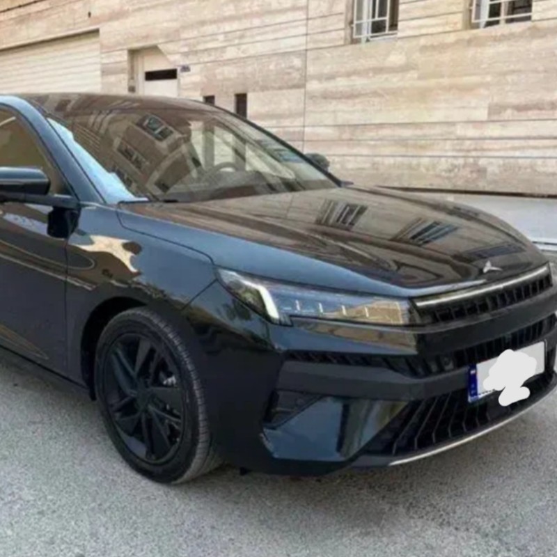 کی ام سی مدل J7 سال 1402  کارکرده