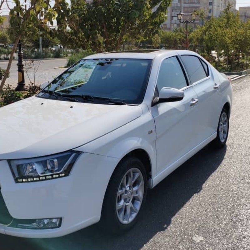 دنا مدل پلاس EF7 اتوماتیک توربو آپشنال سال 1404  کارکرده