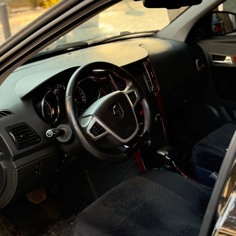 دنا مدل پلاس EF7 اتوماتیک توربو آپشنال سال 1402  کارکرده