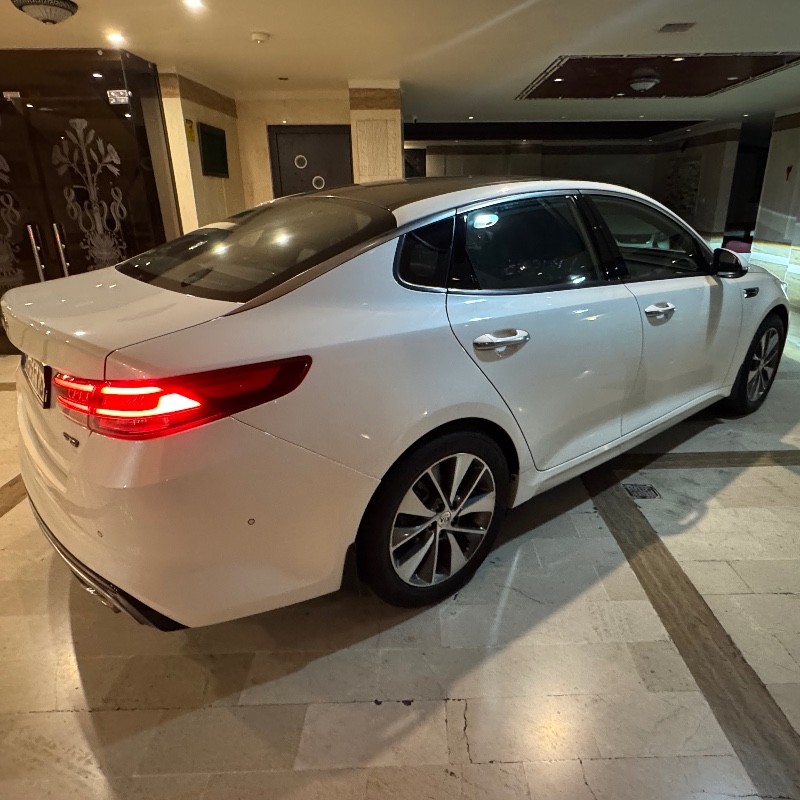 کیا مدل اپتیما 4 سیلندر GT لاین سال 2017  کارکرده