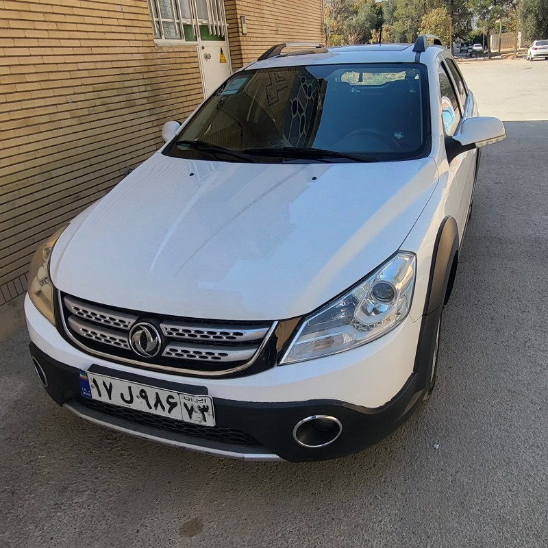 دانگ فنگ مدل H30 کراس سال 1395  کارکرده