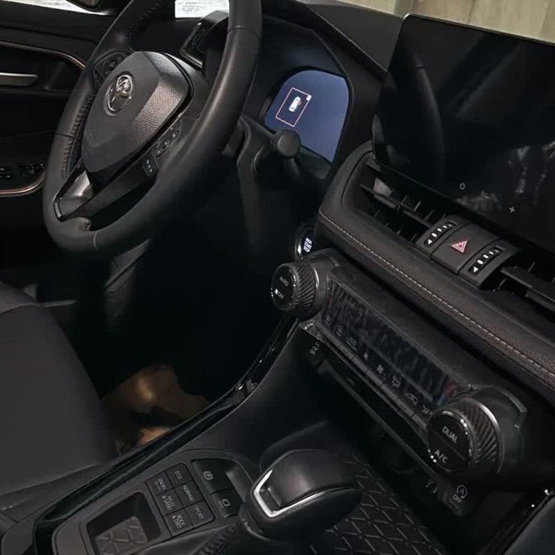 تویوتا مدل وایلندر 2.0 لیتر دو دیفرانسیل سال 2025  صفر