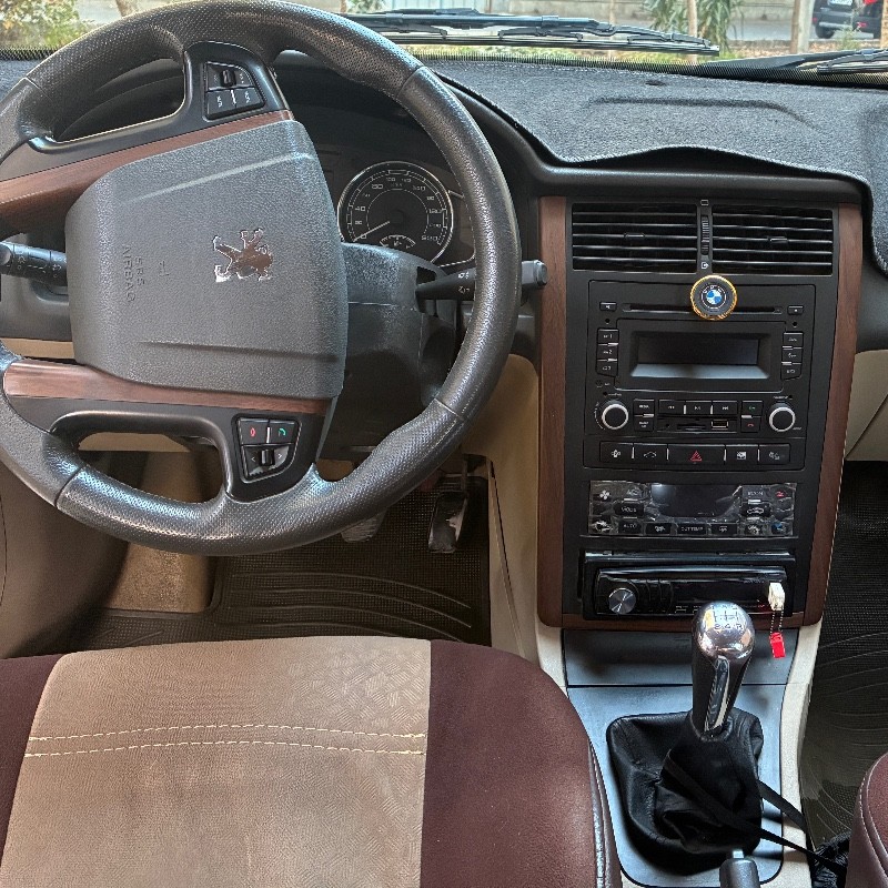 پژو مدل پارس LX سال 1395  کارکرده