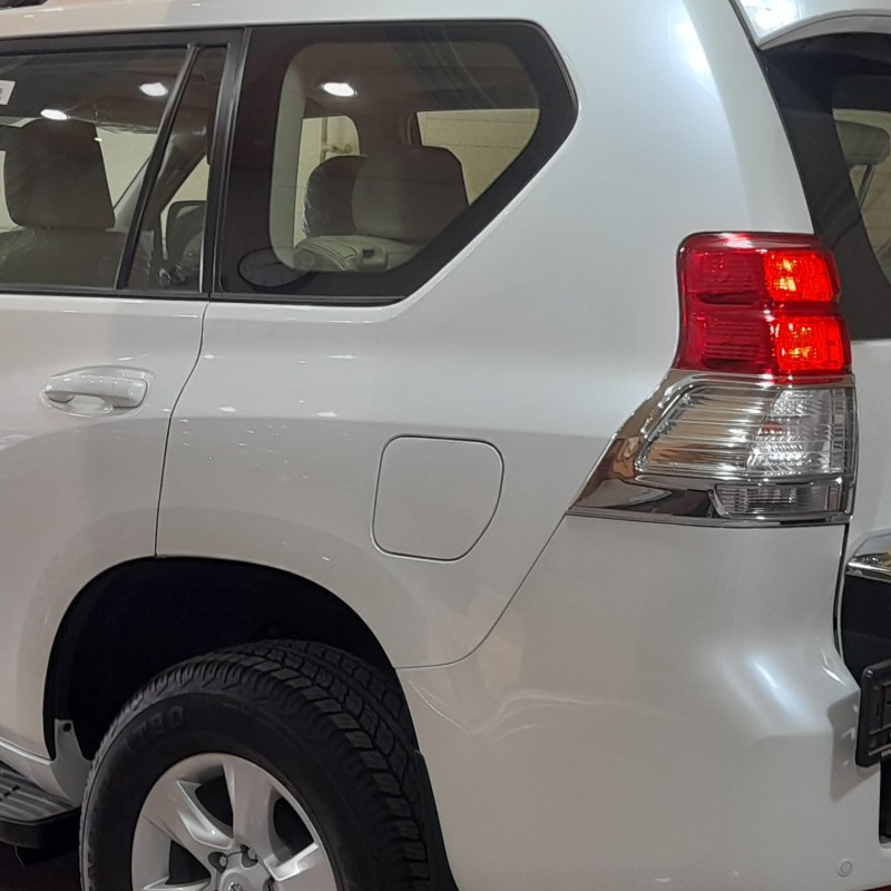 تویوتا مدل پرادو چهار در 6 سیلندر آفرود سال 2013  کارکرده