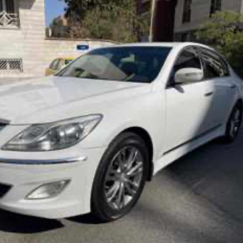 هیوندای مدل جنسیس سال 2012 کارکرده