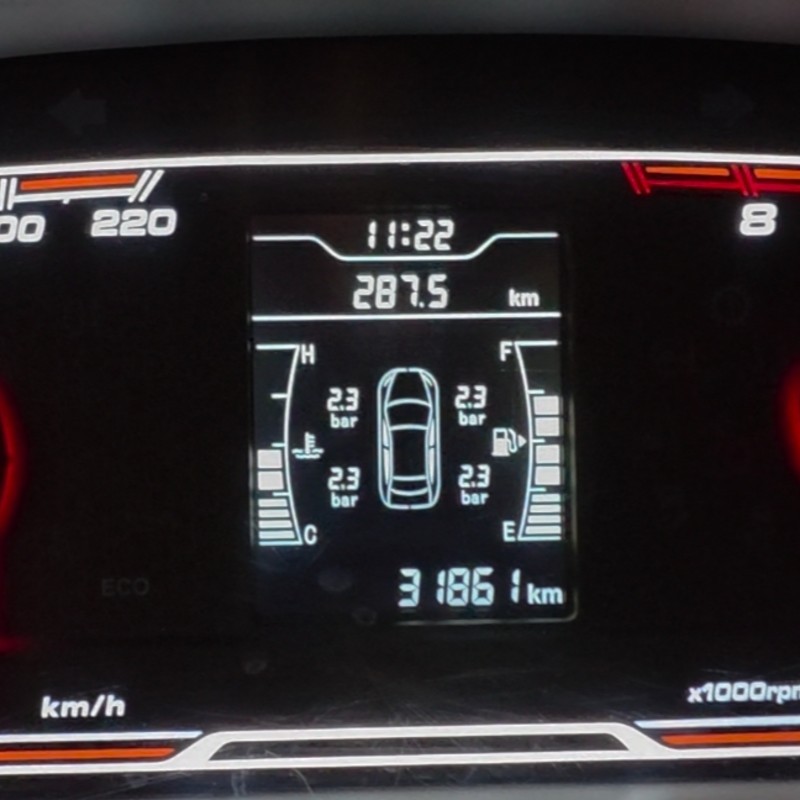 ام وی ام مدل X22 دنده ای اسپرت لاکچری سال 1401  کارکرده