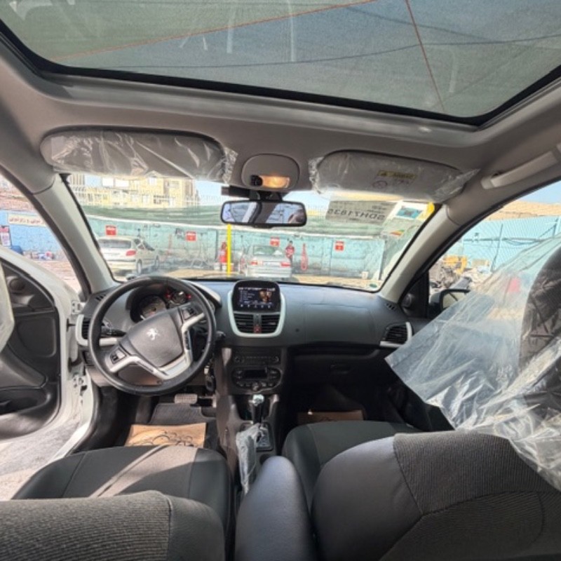 پژو مدل 207 پانوراما اتوماتیک TU5P سال 1404 کارکرده