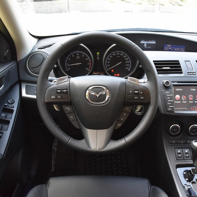 مزدا مدل 3 نیو صندوق دار 2.0 لیتر تیپ 4 سال 1398  کارکرده