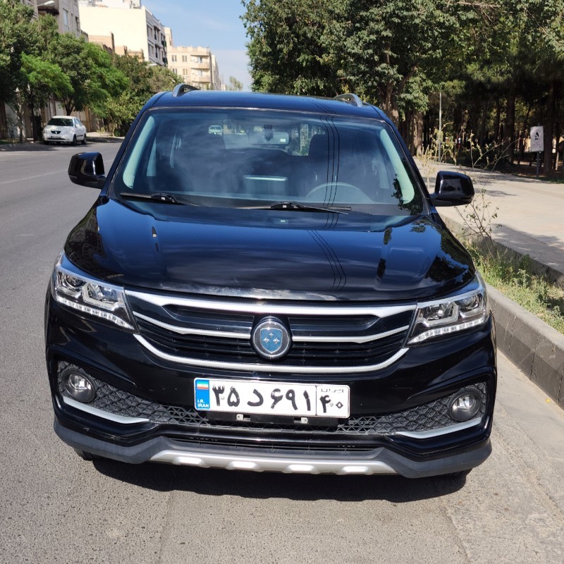 فردا مدل SX5 سال 1403  کارکرده