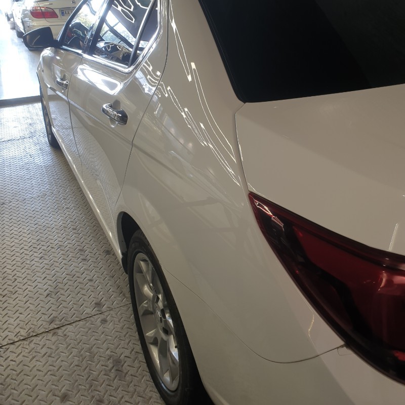 دنا مدل پلاس EF7 سال 1401  کارکرده