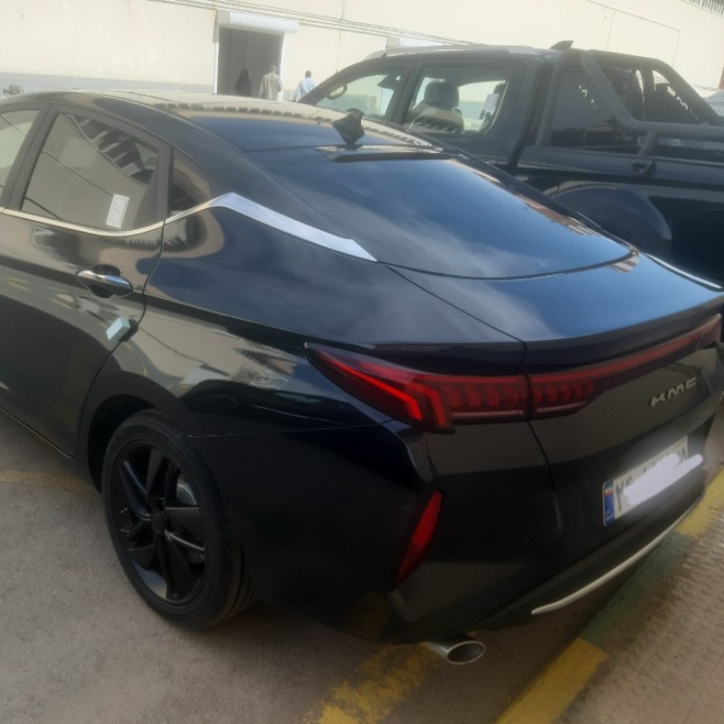 کی ام سی مدل J7 سال 1403  صفر