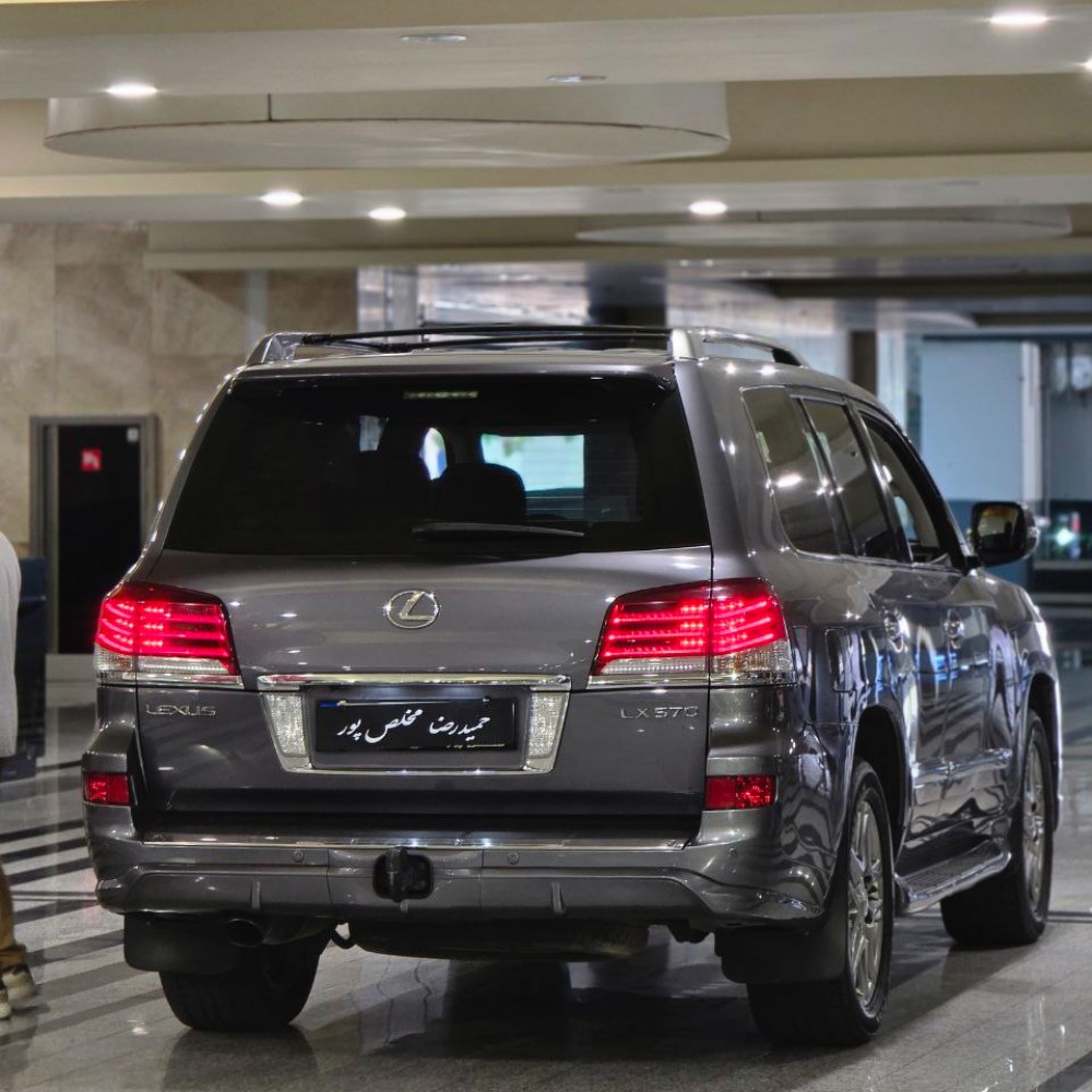 لکسوس LX570 مدل 2013