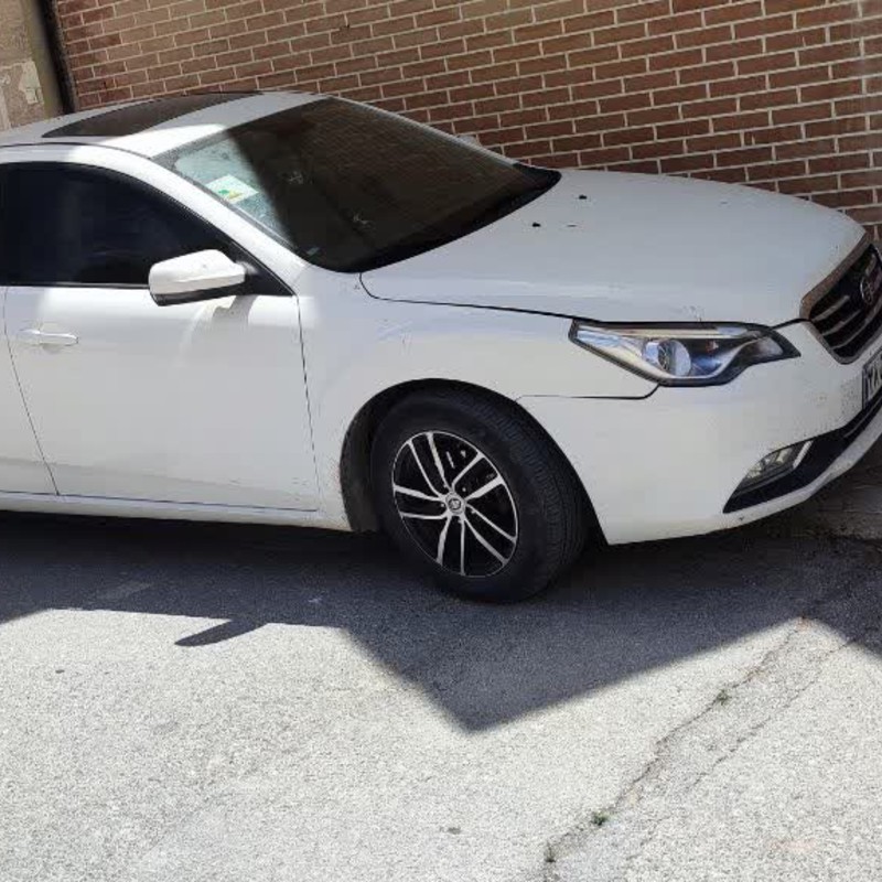 بسترن مدل B50F سال 1396  کارکرده