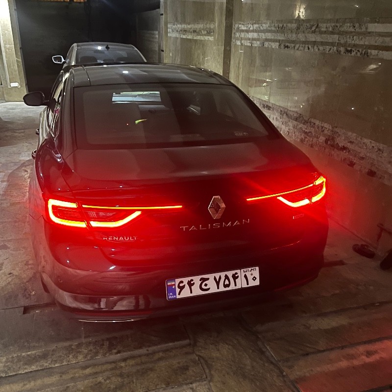 رنو مدل تالیسمان E3 سال 2017  کارکرده