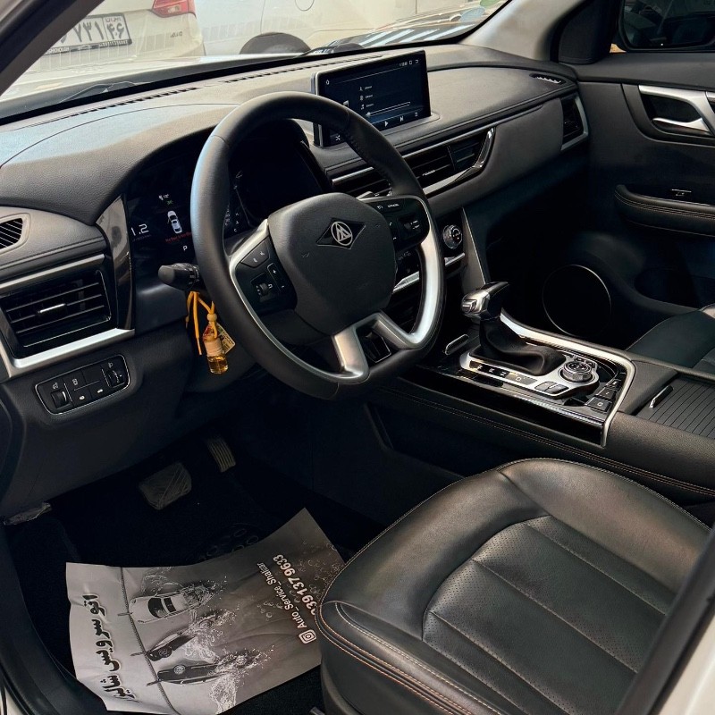 مکث موتور مدل تیارا سال 1401  کارکرده