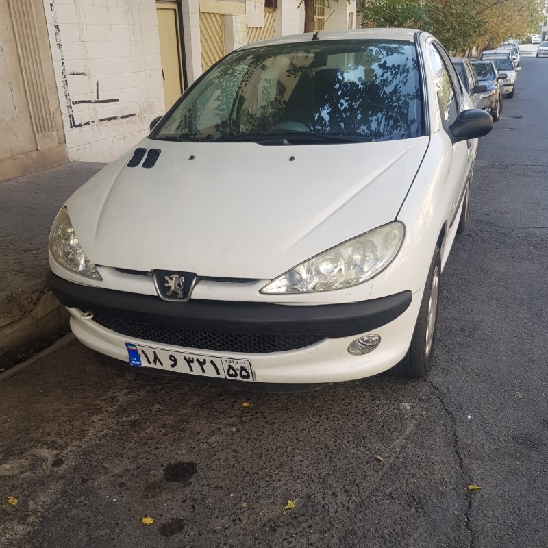 پژو مدل 206 SD سال 1389  کارکرده