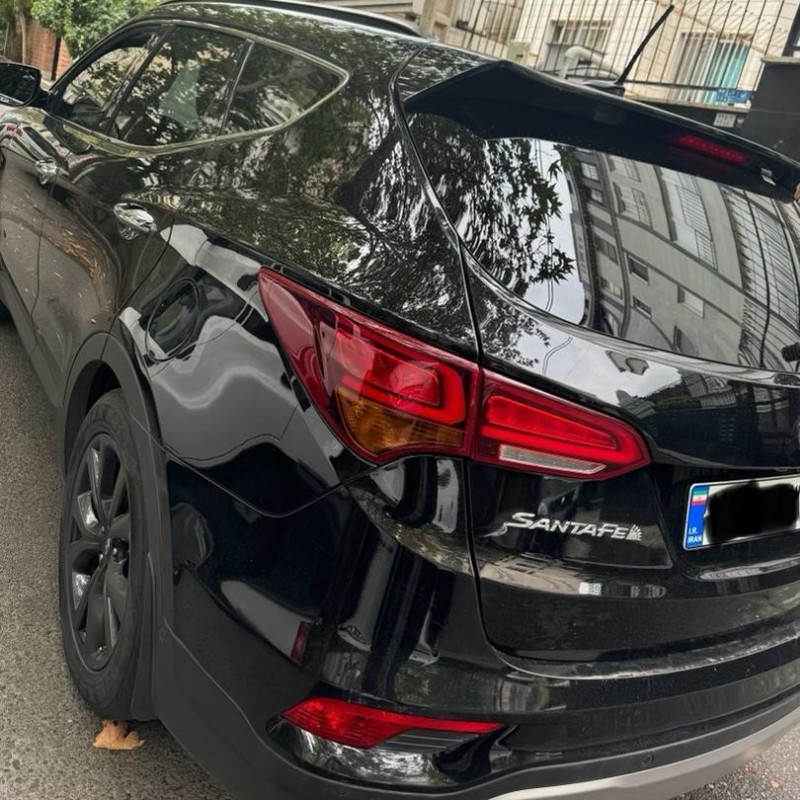 هیوندای مدل سانتافه 4 سیلندر دو دیفرانسیل سال 2016  کارکرده