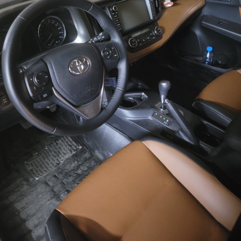 تویوتا مدل راوفور 2.5 لیتر دو دیفرانسیل سال 2018  کارکرده