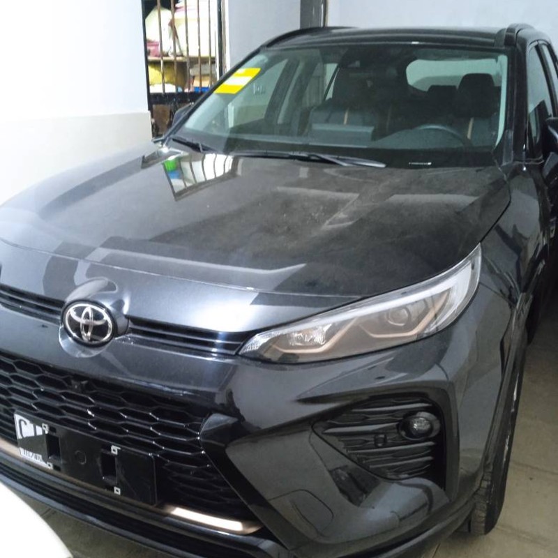 تویوتا مدل وایلندر 2.0 لیتر دو دیفرانسیل سال 2025  صفر