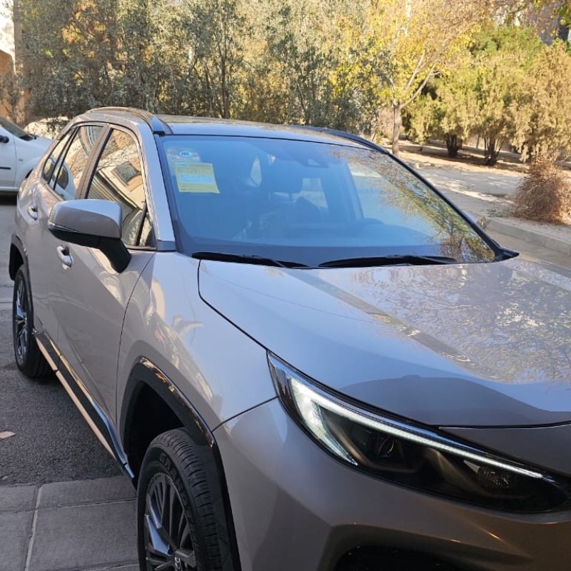 تویوتا مدل وایلندر 2.0 لیتر دو دیفرانسیل سال 2025  صفر