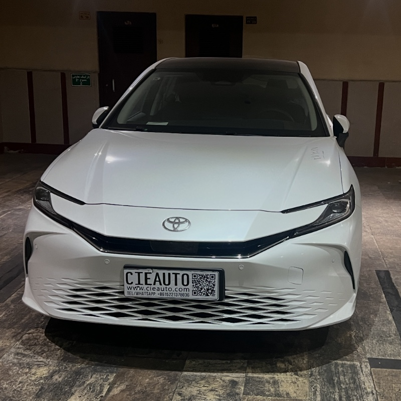 تویوتا مدل کمری هیبرید 2.5 لیتر پریمیوم ادیشن سال 2025  صفر