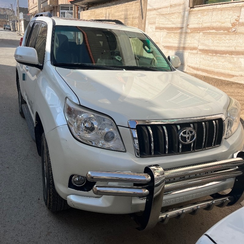تویوتا مدل پرادو چهار در 6 سیلندر آفرود سال 2010  کارکرده