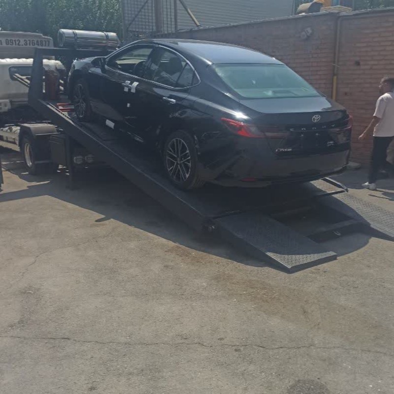 تویوتا مدل کمری هیبرید 2.5 لیتر پریمیوم ادیشن سال 2025  صفر