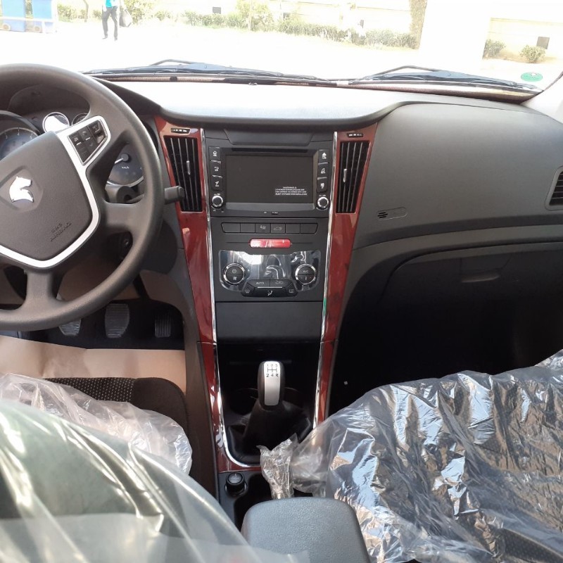 دنا مدل پلاس EF7 5 دنده ساده سال 1404  صفر