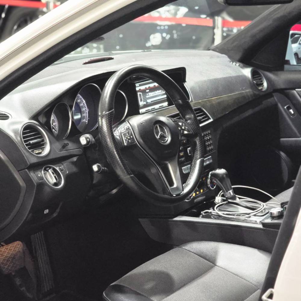 بنز C200 مدل 2013