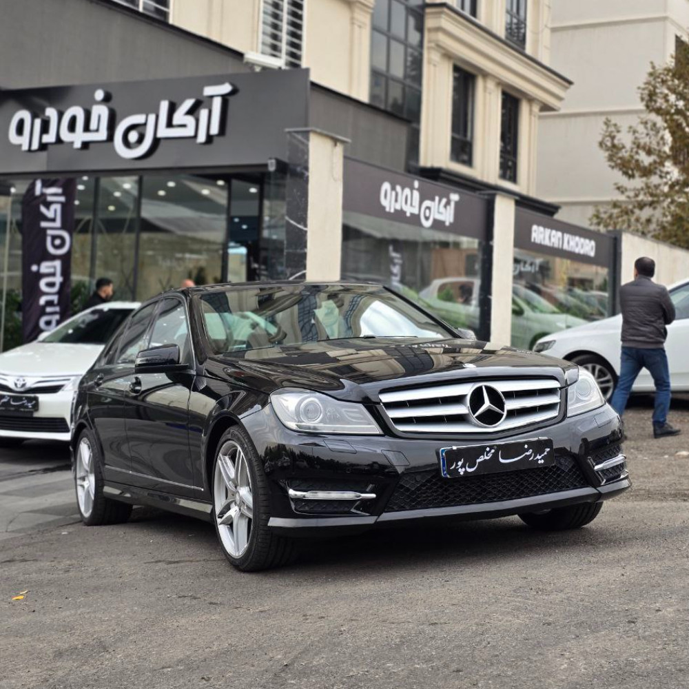 بنز C200 مدل ۲۰۱۴