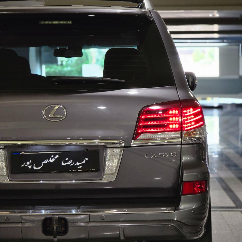 لکسوس LX570 مدل 2013