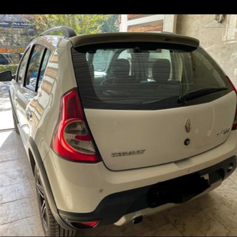 رنو مدل ساندرو استپ وی اتوماتیک سال 1397  کارکرده