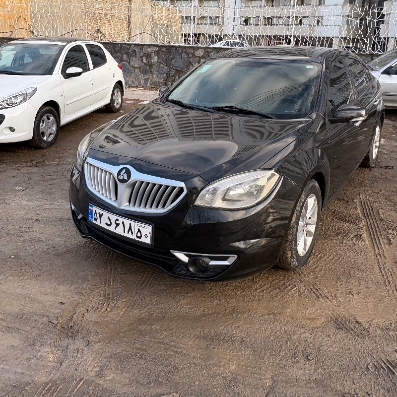 برلیانس مدل 330 1.65 اتوماتیک سال 1399  کارکرده