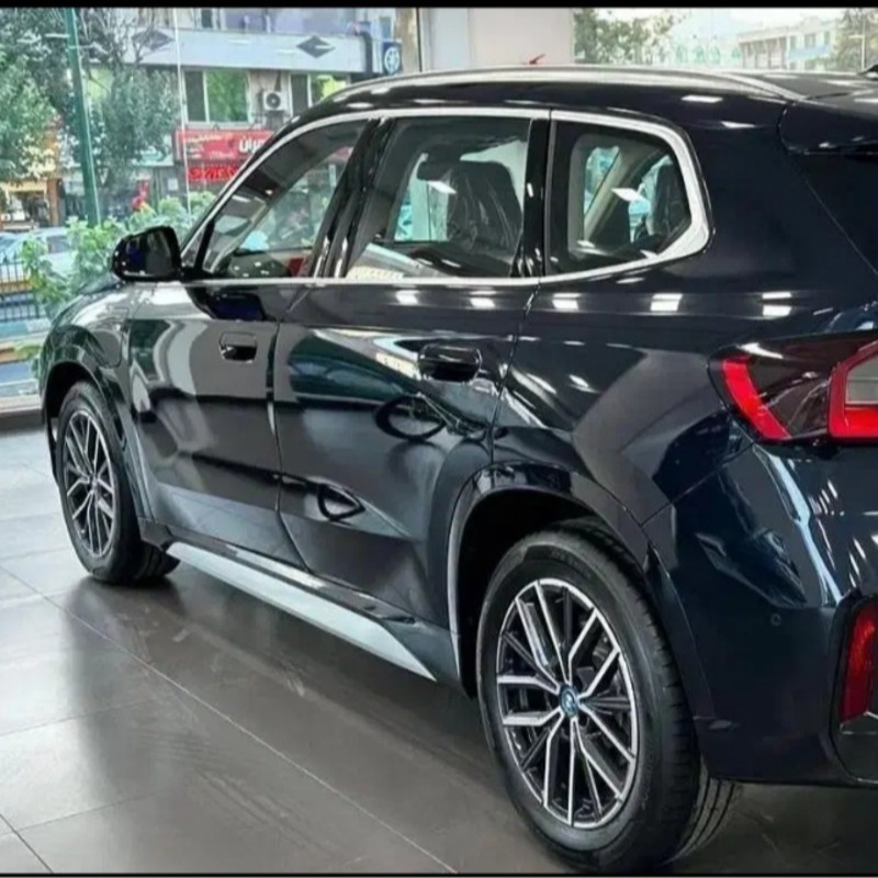 بی ام و مدل ix1 eDrive 25L سال 2025  کارکرده