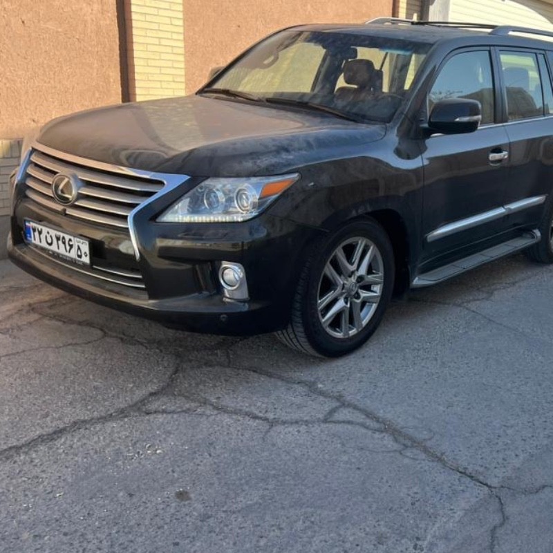 لکسوس مدل lX570  کارکرده