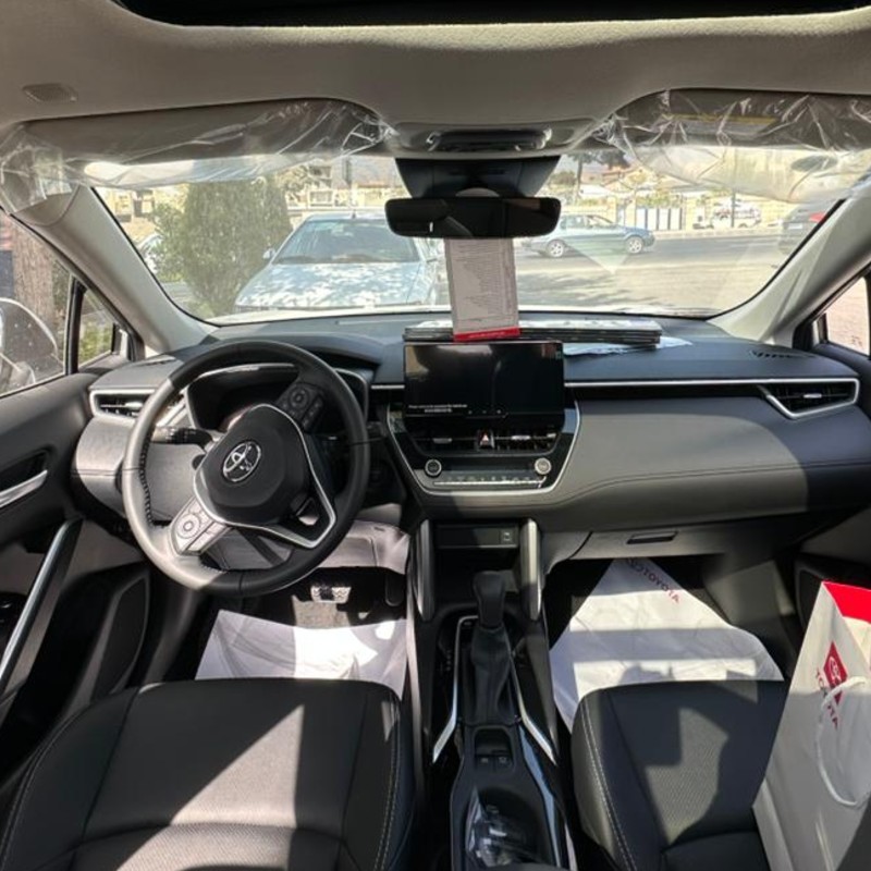 تویوتا مدل فرانت لندر هیبرید 2.0 لیتر سال 2024  کارکرده