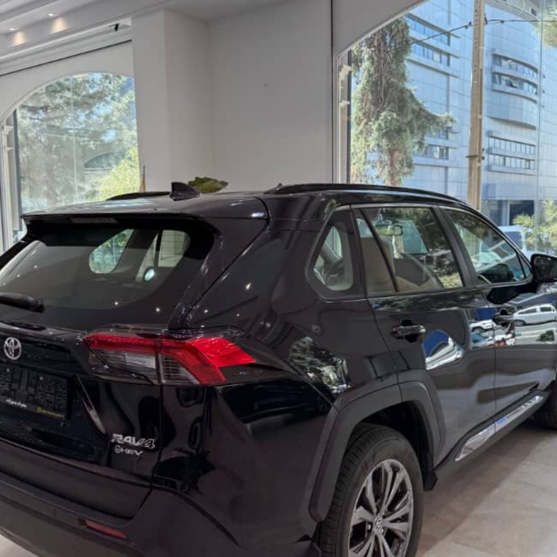 تویوتا مدل راوفور 2.5 لیتر دو دیفرانسیل ادونچر سال 2025  کارکرده