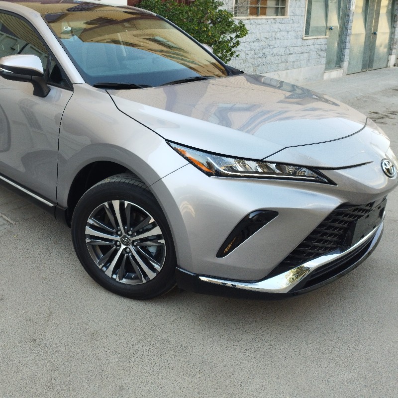 تویوتا مدل ونزا 2.0 لیتر لاکچری سال 2024  صفر