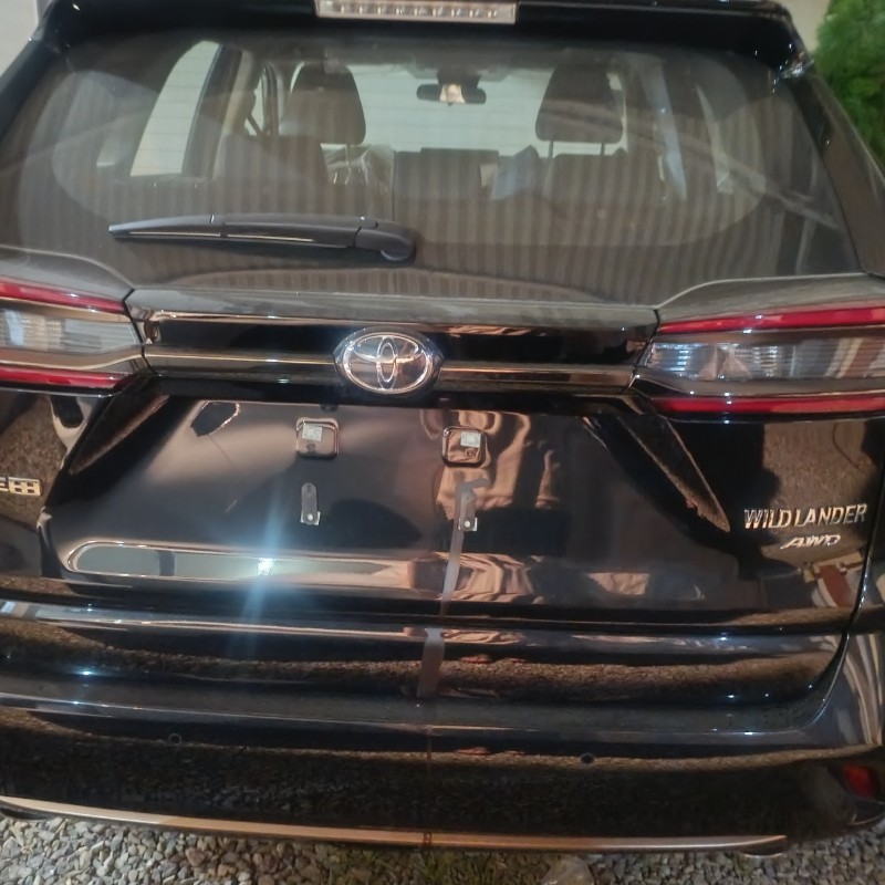 تویوتا مدل وایلندر 2.0 لیتر دو دیفرانسیل سال 2025  صفر