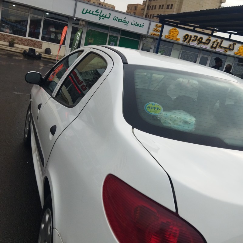 پژو مدل 206 SD V8 سال 1399  کارکرده