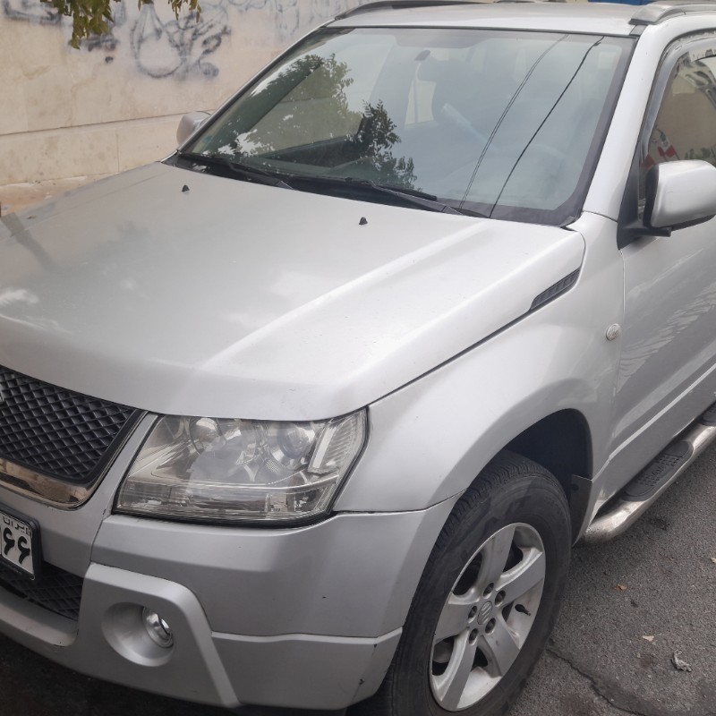 سوزوکی مدل ویتارا گرند 2.0 لیتر دنده ای سال 1385  کارکرده