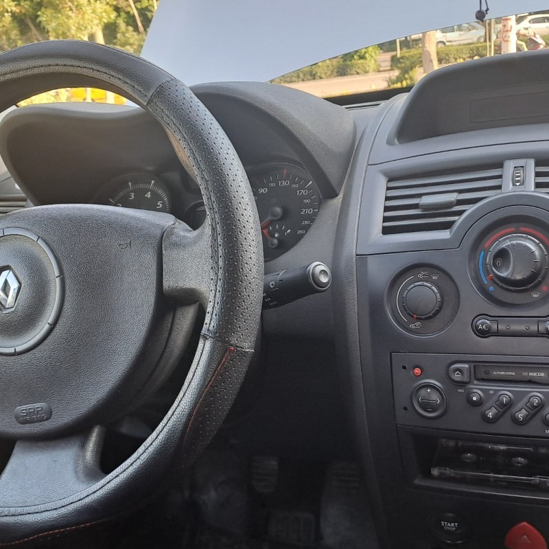 رنو مدل مگان 1600 سال 2008  کارکرده