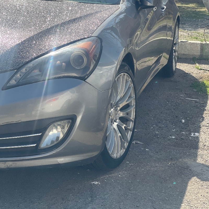 هیوندای مدل جنسیس کوپه سال 2010  کارکرده