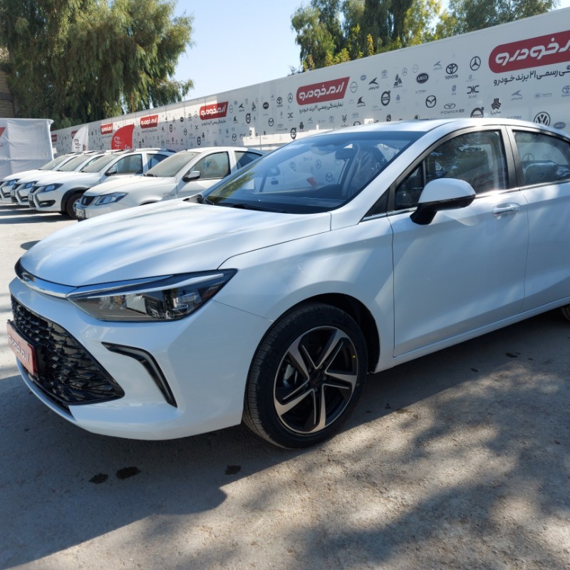 بیجینگ مدل U5 پلاس 1.5 لیتر سال 1404  صفر