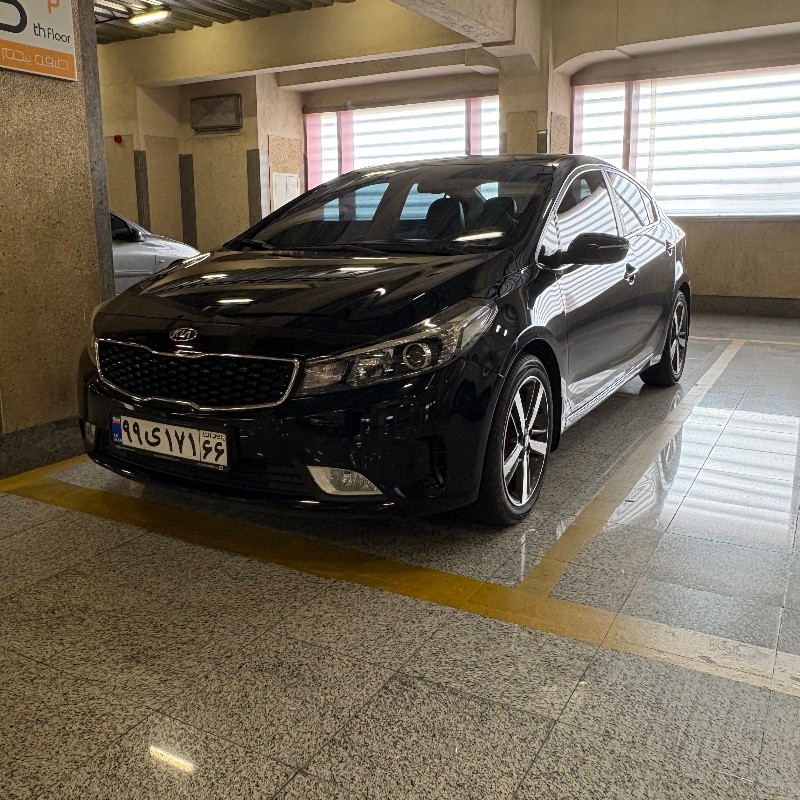 کیا مدل سراتو 2.0 لیتر اتوماتیک سال 2017  کارکرده