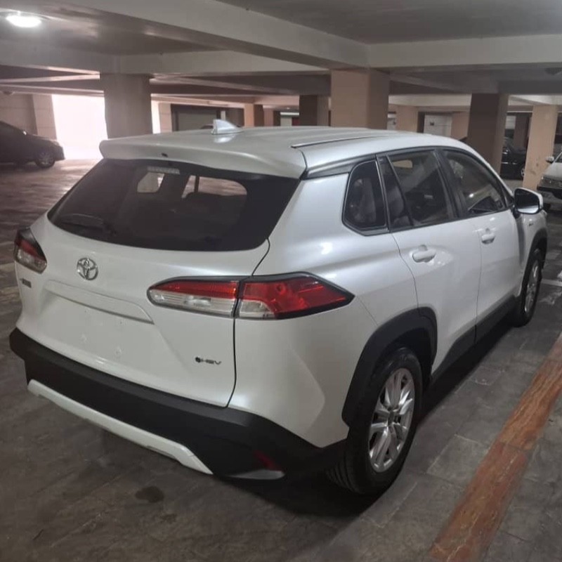 تویوتا مدل کرولا کراس هیبرید 2.0 لیتر سال 2024  صفر