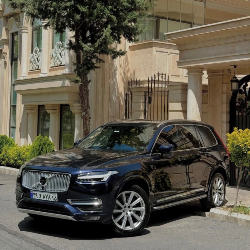 ولوو مدل XC90 اینسکریپشن سال 2017  کارکرده