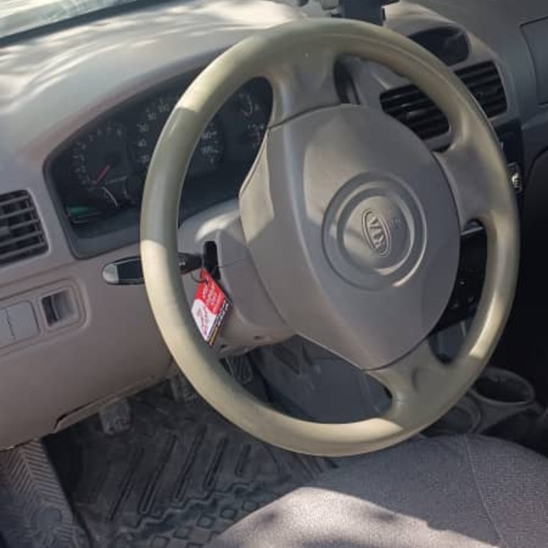 کیا مدل ریو سال 1386  کارکرده